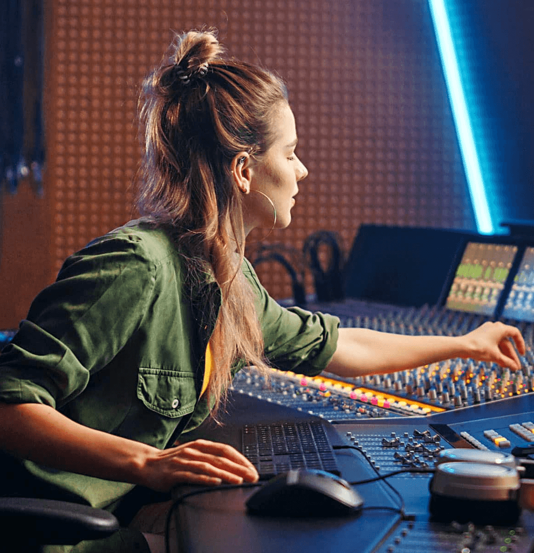 Collaborative Platform For Music Producers and Artists